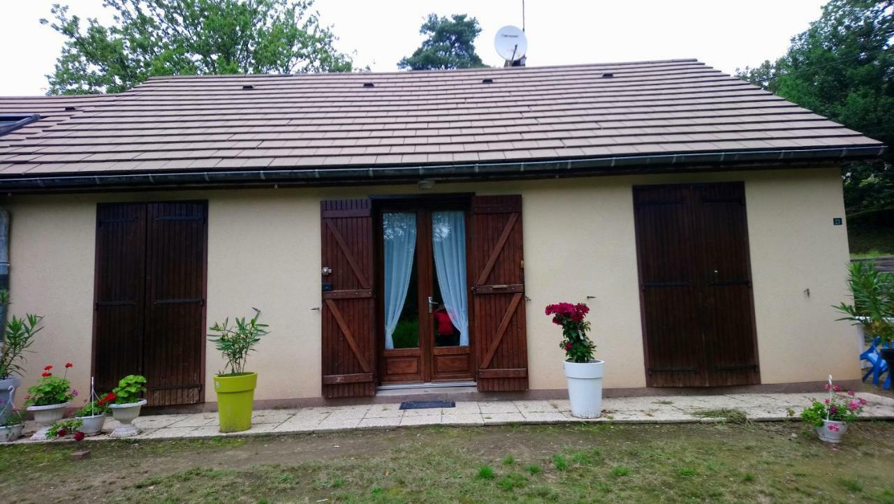 Maison Bord Du Lac Marcillac-la-Croisille Extérieur photo