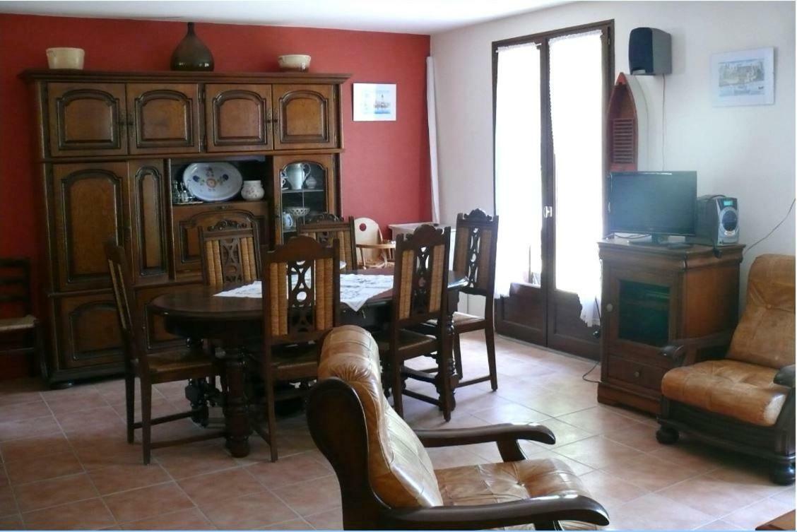 Maison Bord Du Lac Marcillac-la-Croisille Extérieur photo