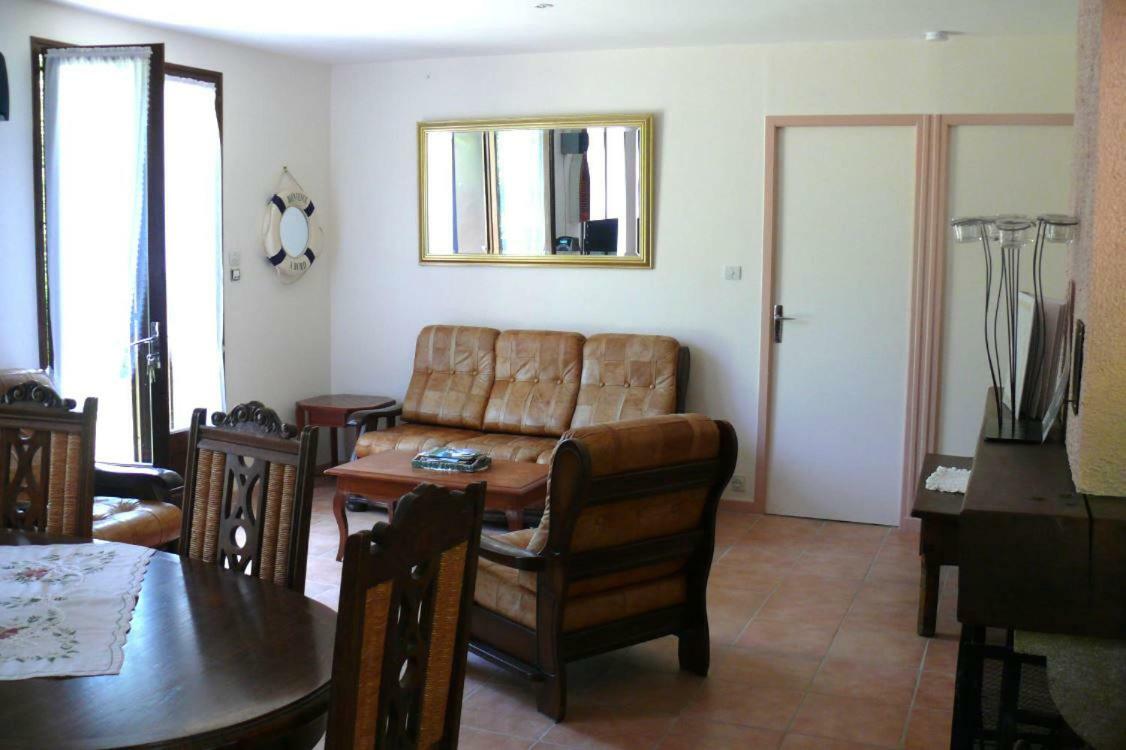 Maison Bord Du Lac Marcillac-la-Croisille Extérieur photo